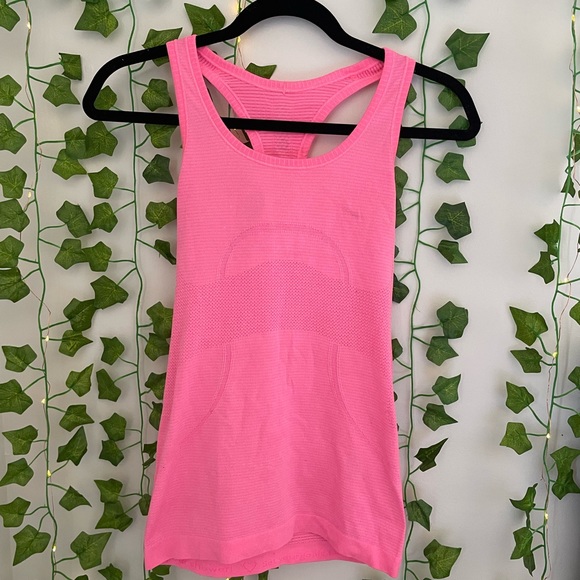 Lululemon Swiftly Tech Racerback